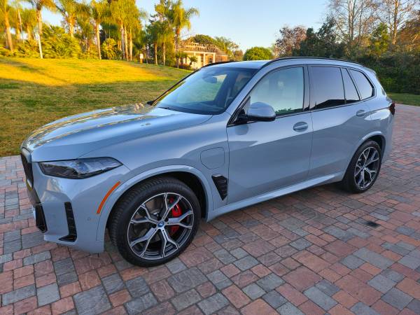 2024 BMW X5 xDrive50e M Sport for $0 Build Credit,