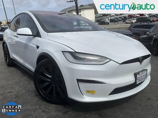 2022 Tesla Model X Plaid for $0 Build Credit, Poor