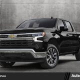 2022 Chevrolet Silverado 1500 LT Trail Boss Crew 4x4 for