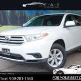 2012 Toyota Highlander SUV Blizzard Pearl for $0 Build Credit,