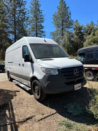 2021 Mercedes Sprinter 3500 – Hanvey Trim for $0 Build