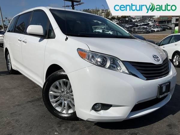 2012 Toyota Sienna XLE - SE HABLA ESPAÑOL BAD CREDIT
