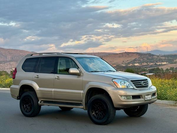 2004 Lexus GX470 4WD Trim - 165k Original Miles for
