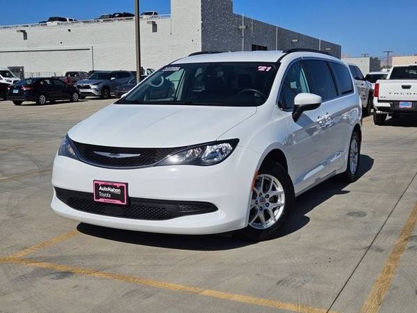 2021 Chrysler Voyager LXI for $0 Build Credit, Poor Credit,