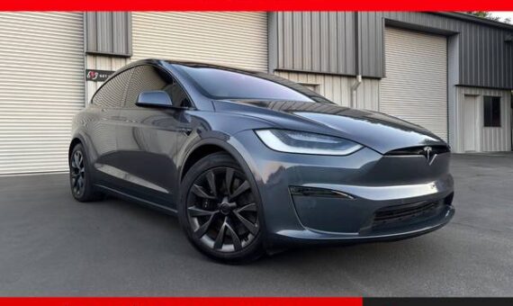 2022 Tesla Model X 6-Seater for $0 Build Credit, Poor 2022 Tesla Model X 6-Seater for $0 Build Credit, Poor