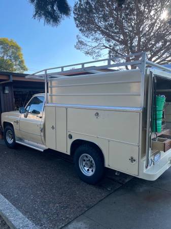 1983 Chevy Scottsdale 20 Utility Truck for $0 Build Credit,