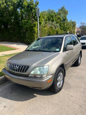 2003 Lexus RX 300 - Navigation, Sunroof, New Tires, New