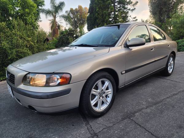 2003 Volvo S60 - Excellent Condition, 5-Speed, 153K Miles, Very