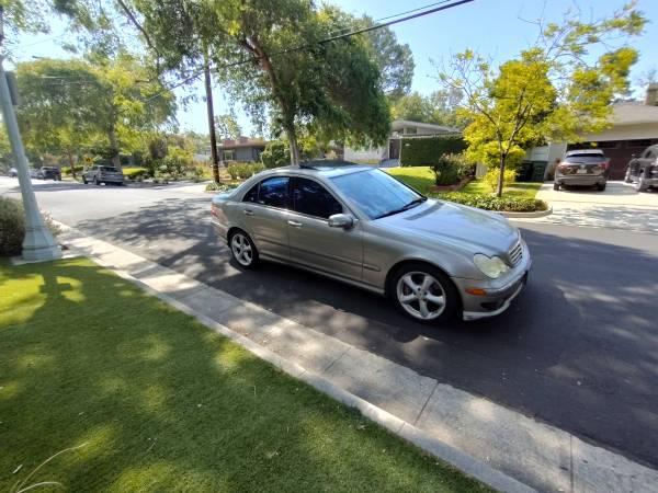2006 Mercedes-Benz C230 Kompressor Sports Sedan 1 Owner, 99k Miles,
