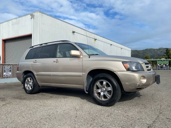 2006 Toyota Highlander V6 4x2 for $0 Build Credit, Poor