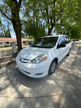2006 Toyota Sienna CE for $0 Build Credit, Poor Credit,