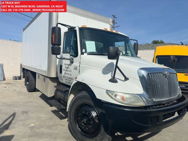 2007 International Freightliner M2 18' Highcube Box Truck Liftgate for