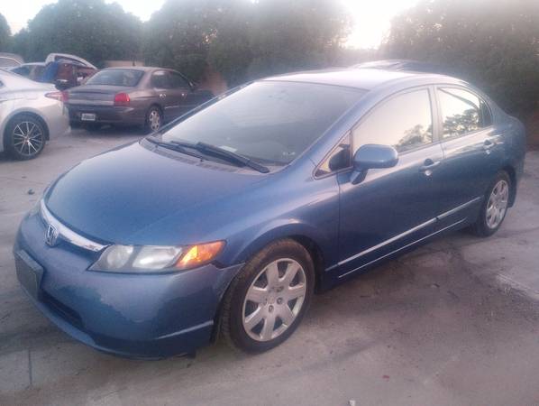 2008 Honda Civic (Runs & Drives) $1400 OBO for $0