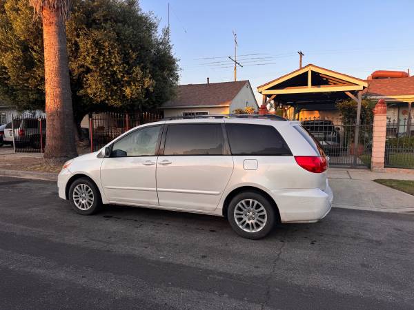 2008 Toyota Sienna XLE for $0 Build Credit, Poor Credit,