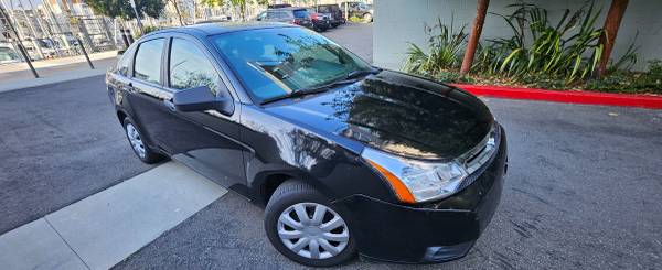 2009 Ford Focus SE, 90k miles for $0 Build Credit,