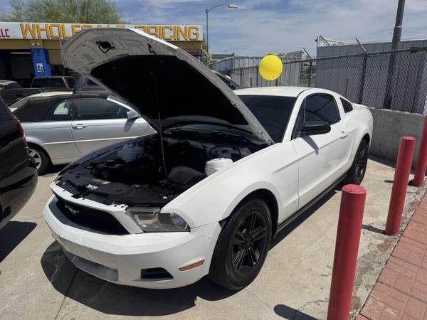 2010 Ford Mustang V6 Trim - Wholesale Price: $3,750 Automatic