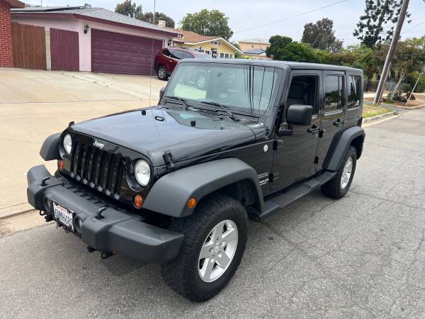 2010 Jeep Wrangler V6 4x4 Unlimited for $0 Build Credit,