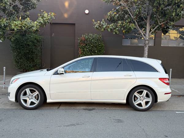 2011 Mercedes-Benz R350 4MATIC for $0 Build Credit, Poor Credit,