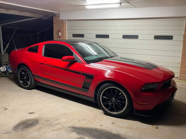 2012 Ford Mustang Boss 302 for $0 Build Credit, Poor