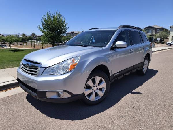 2012 Subaru Outback Trim for $0 Build Credit, Poor Credit,