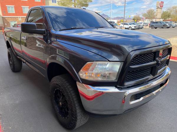 2014 RAM 2500 SLT Single Cab 6.4L V8 - Like