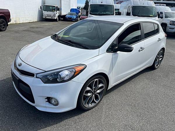 2016 Kia Forte 5-Door SX for $0 Build Credit, Poor
