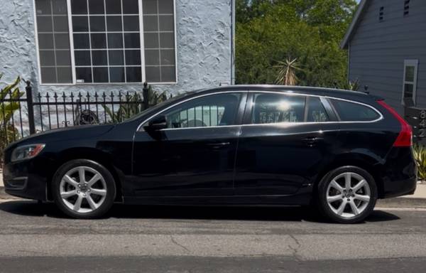 2016 Volvo V60 - Black Trim for $0 Build Credit,