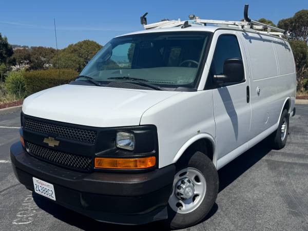 2017 Chevy Express 2500 Cargo Van V8 4.8L - 91K