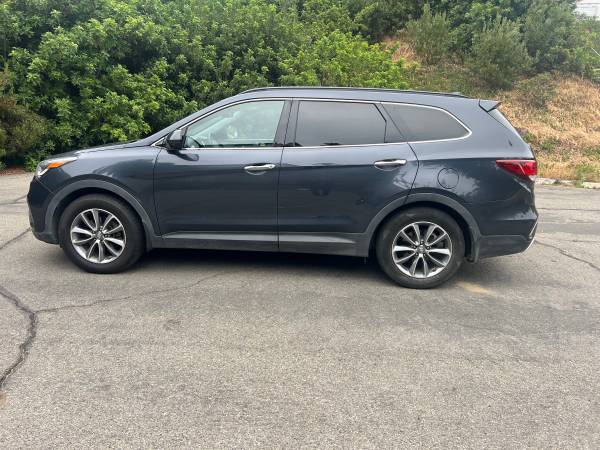 2017 Hyundai Santa Fe Trim for $0 Build Credit, Poor