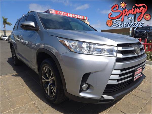 2017 Toyota Highlander LE Plus AWD for $0 Build Credit,