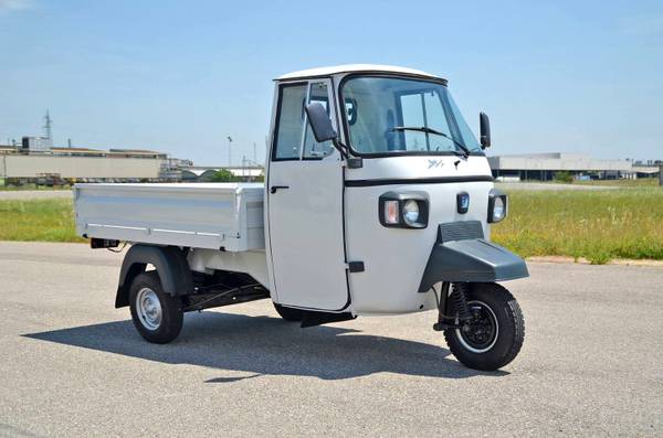 2019 Piaggio Ape Pick Up Diesel for $0 Build Credit,