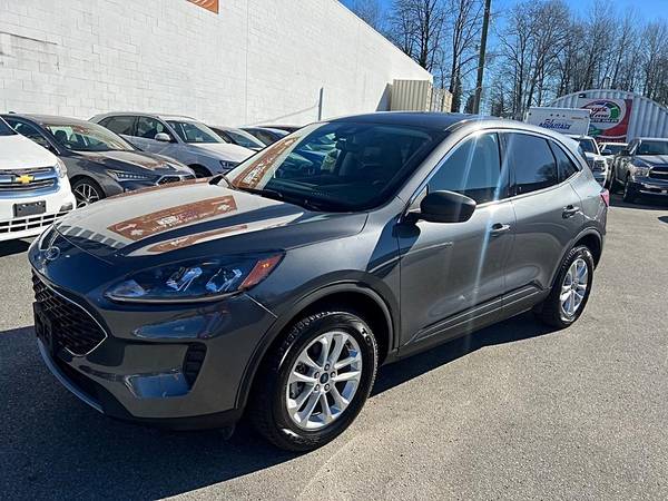 2022 Ford Escape SE Hybrid AWD for $0 Build Credit,