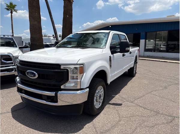 2022 Ford F-250 Super Duty XL Crew Cab 4X4 V8