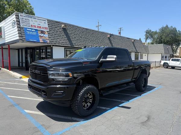 2022 RAM 2500 Laramie Night Edition 6.7L Diesel 4x4 for