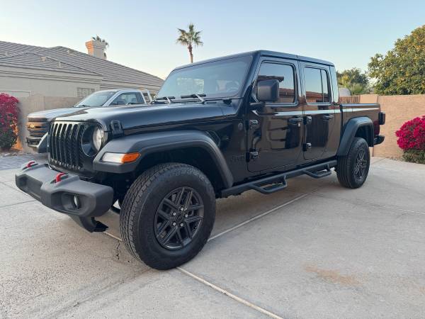 2023 Jeep Gladiator Sport 4x4 for $0 Build Credit, Poor