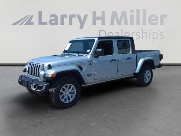 2023 Jeep Gladiator Sport S for $0 Build Credit, Poor
