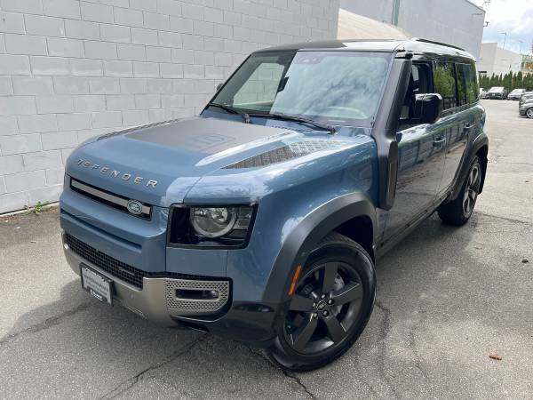 2023 Land Rover Defender 110 P400 X-Dynamic SE 4WD for