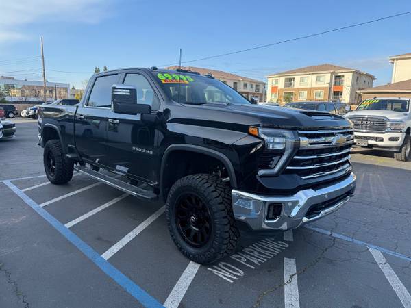 2024 Chevrolet Silverado 3500HD LTZ 6.6 Duramax Diesel 4x4 for