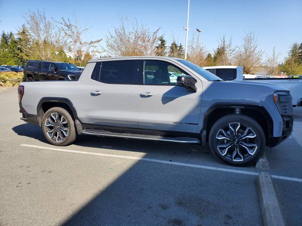 2025 GMC Sierra EV Denali Demo - Super Cruise -