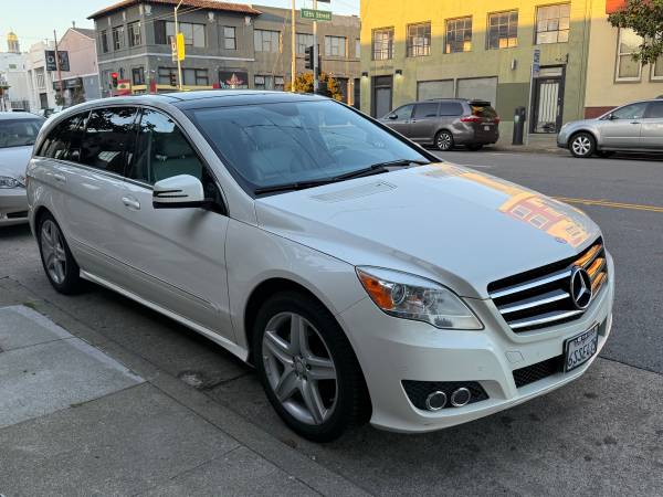 2011 Mercedes-Benz R350 4MATIC for $0 Build Credit, Poor Credit,