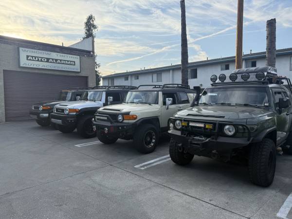 2008 Toyota FJ Cruiser 4x4 Trim for $0 Build Credit,