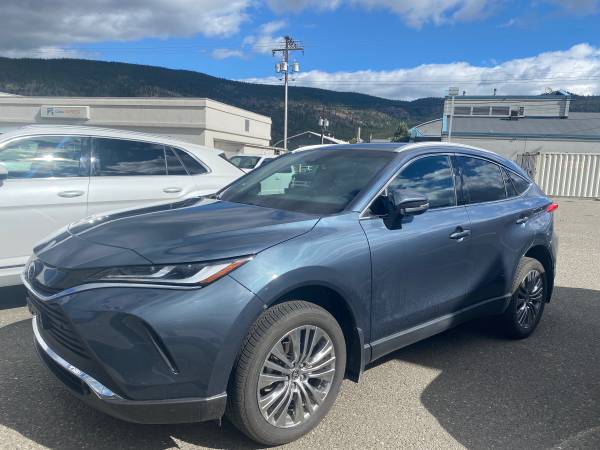 2024 Toyota Venza Hybrid XLE AWD for $0 Build Credit,