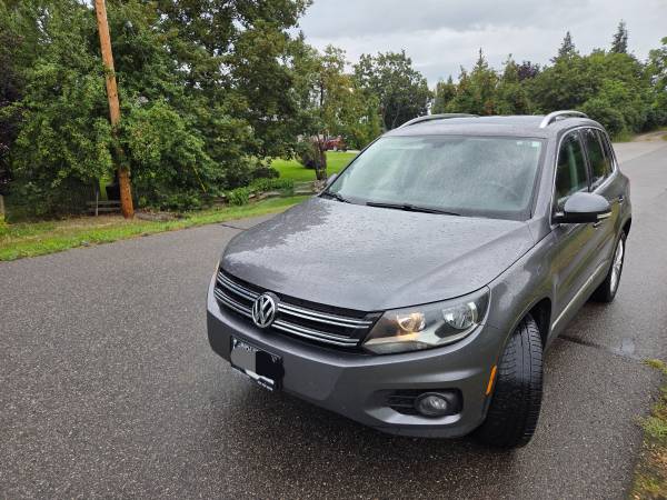 2015 Volkswagen Tiguan Comfortline 4MOTION for $0 Build Credit, Poor