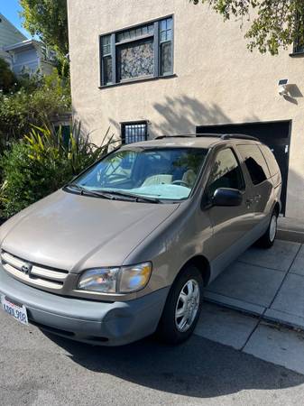 2000 Toyota Sienna CE for $0 Build Credit, Poor Credit,