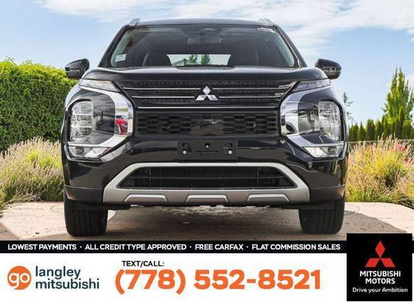 2025 Mitsubishi Outlander PHEV SE S-AWC for $0 Build Credit,