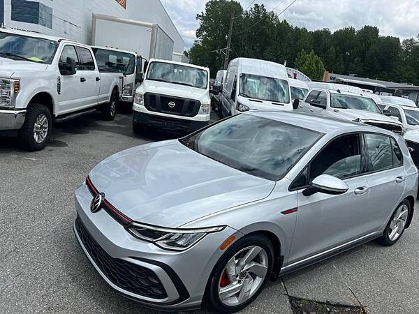 2022 Volkswagen Golf GTI Performance for $0 Build Credit, Poor