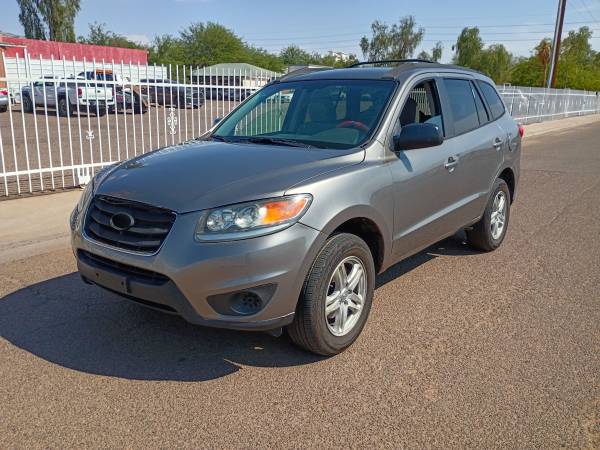 2012 Hyundai Santa Fe GLS for $0 Build Credit, Poor