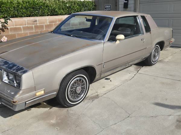 1983 Cutlass Supreme for $0 Build Credit, Poor Credit, Bad