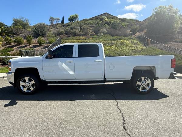 2016 Chevy Silverado 2500HD Diesel 1 Owner Clean Title for