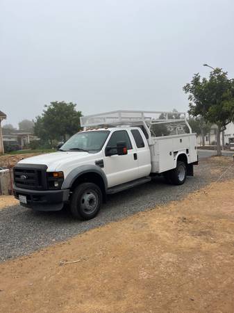 2023 Ford F450 Utility Truck for $0 Build Credit, Poor